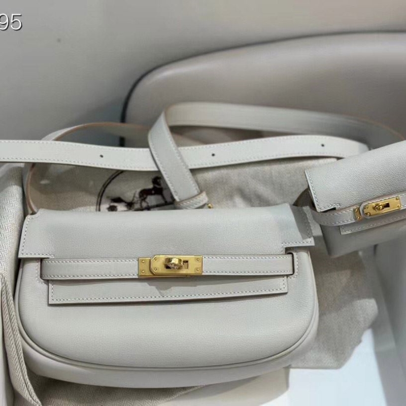 H**mes kelly moove bags